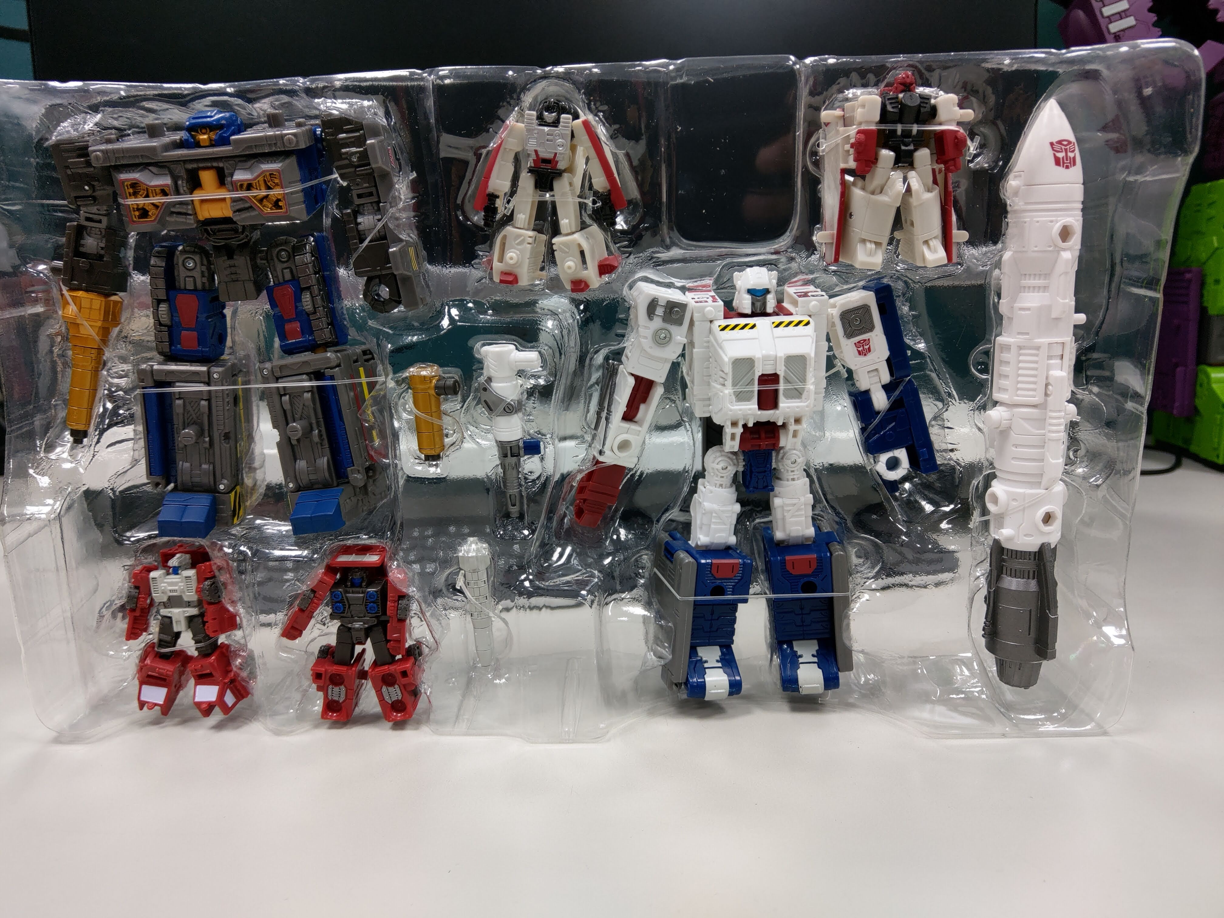 Transformers Galactic Odyssey Collection Botropolis Rescue
